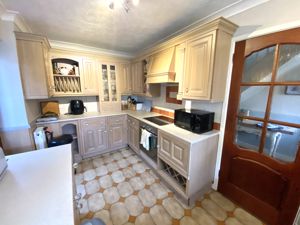 Photo 16- click for photo gallery